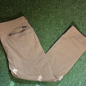Mountain Hardwear Men's Khaki Chinos Hiking Cargos 38x30